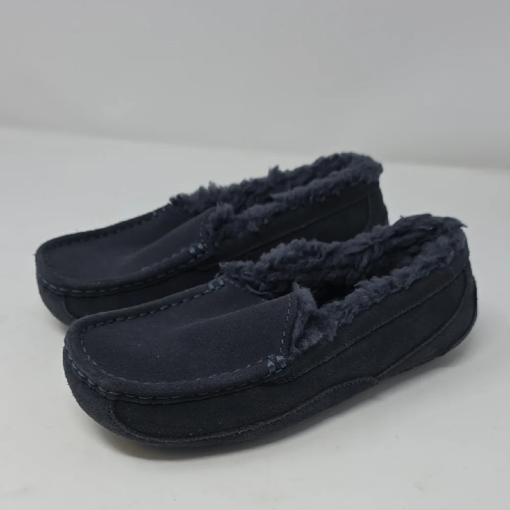 UGG Kids Slippers in Gray Little Kids Size 3